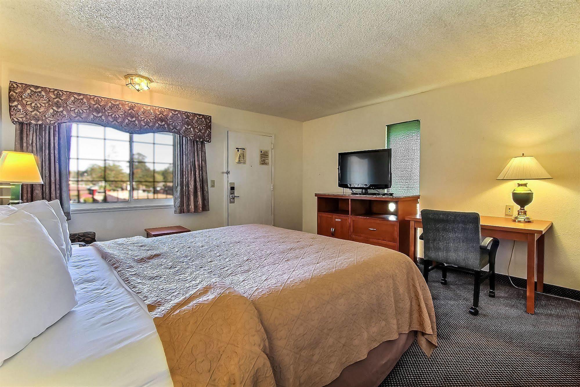 Quality Inn Santa Cruz Extérieur photo